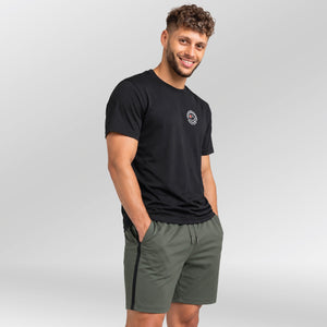 Ace-Stripe-Short-model-khaki-zwart-front-side
