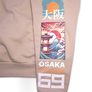 Oversized Sweater Kairo Model beige closeup mouw 2