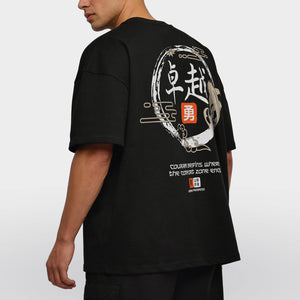 Oversized Tee Urban Flux model zwart achter side left