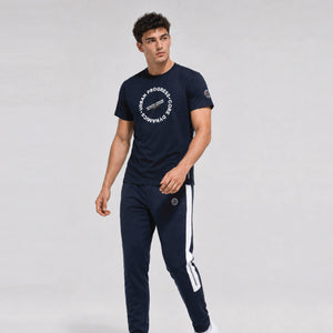 Performance-shirt-Core-Dynamics-model-navy-front