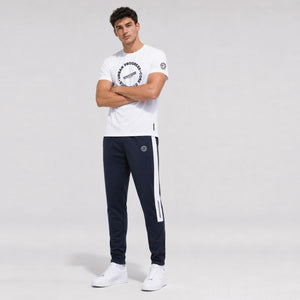 Performance-shirt-Core-Dynamics-model-wit-front