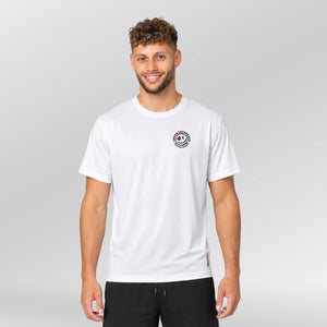 Signature-T-shirt-model-wit-front