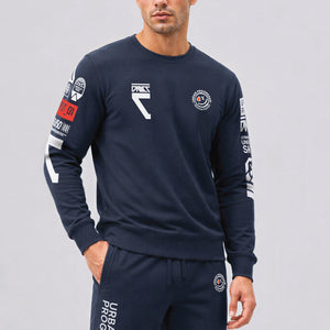 Sweatshirt-Protocol-model-navy-blauw-front-close