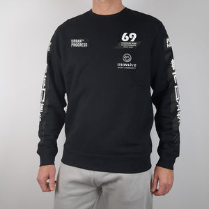 Sweatshirt Massive black front model