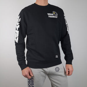 Sweatshirt No Excuse black front model