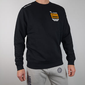 Sweatshirt Signal black front model