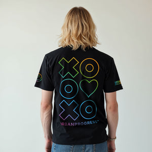 T-shirt Love Emotion black back model