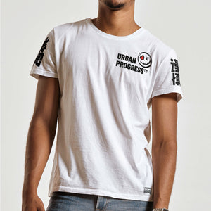 T-shirt No Excuse white front model