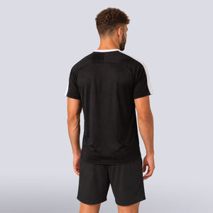 Univi-Team-shirt-model-zwart-wit-back