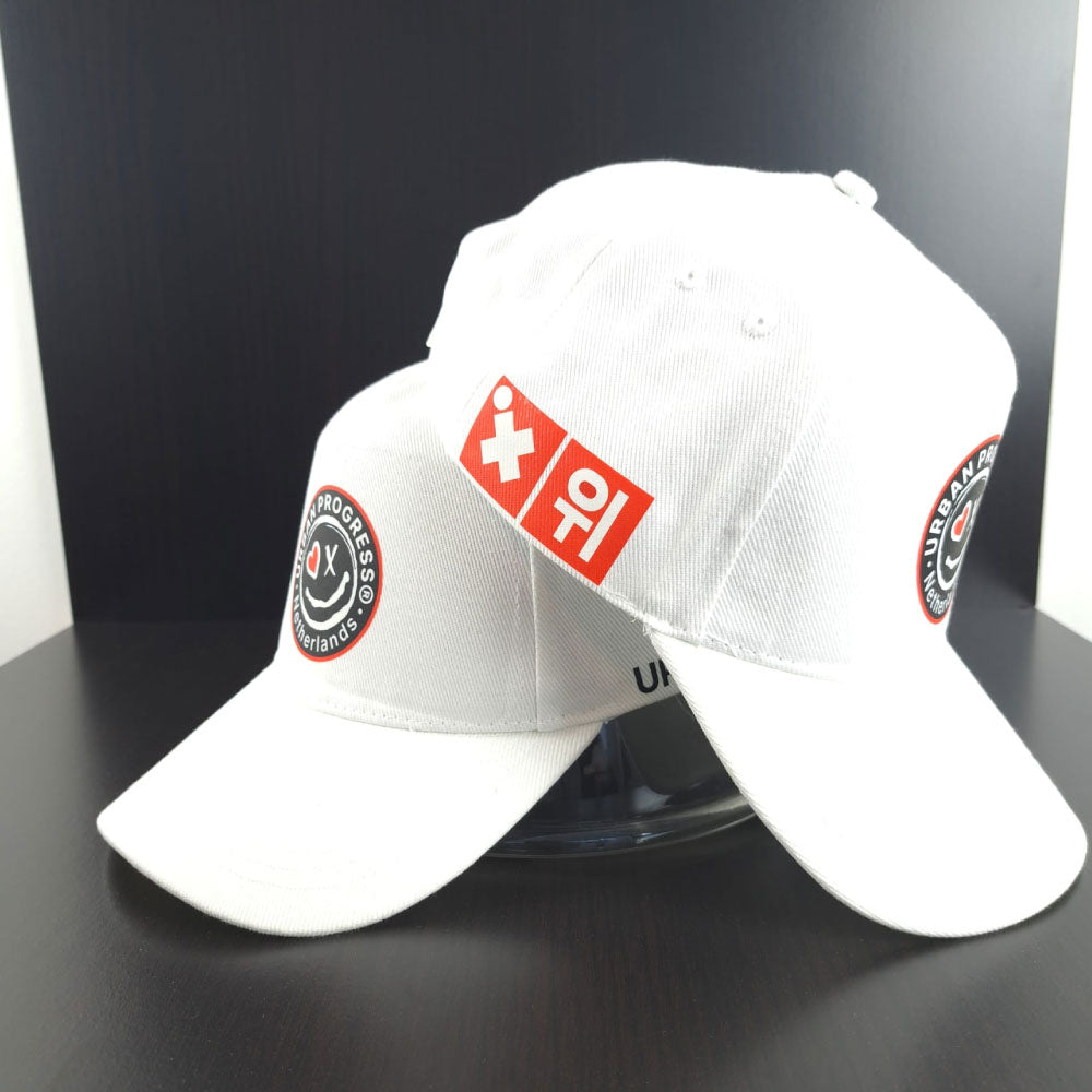 Urban Progress Pet Capster wit gestapeld