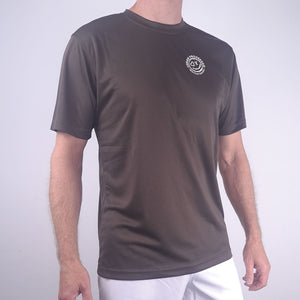 Axis Tee Donker Bruin front close model
