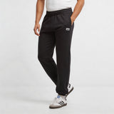 Coreblock Jogger model zwart front side
