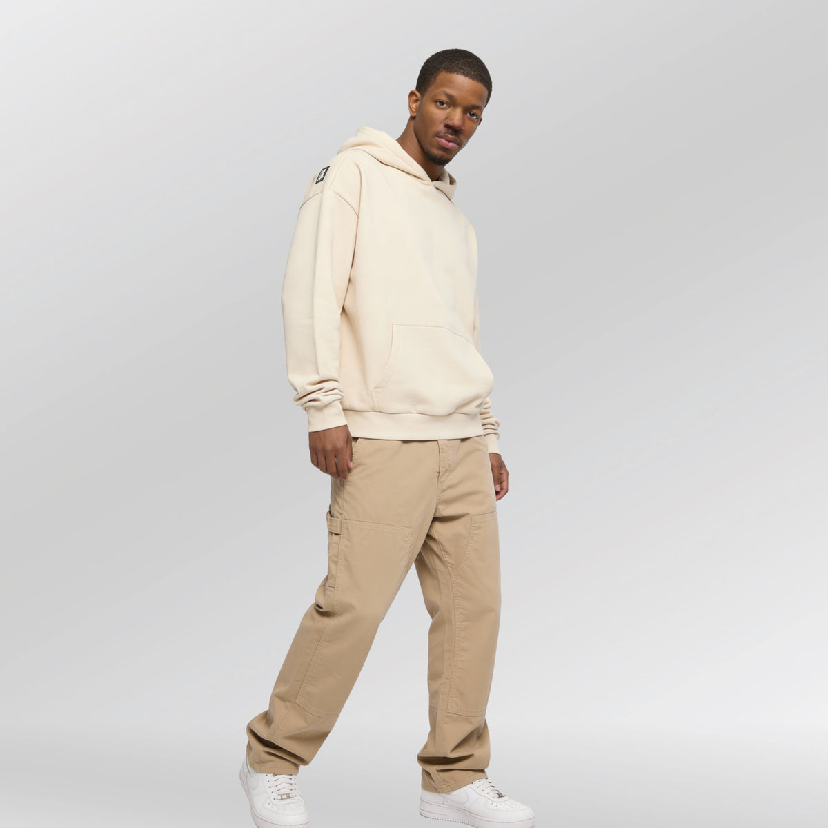 Heavy-Boxy-Hoodie-model-beige-front-side-full