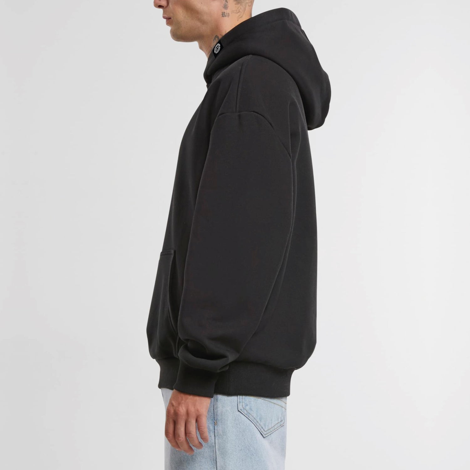 Heavy Oversized Hoodie Coreblock zwart side left