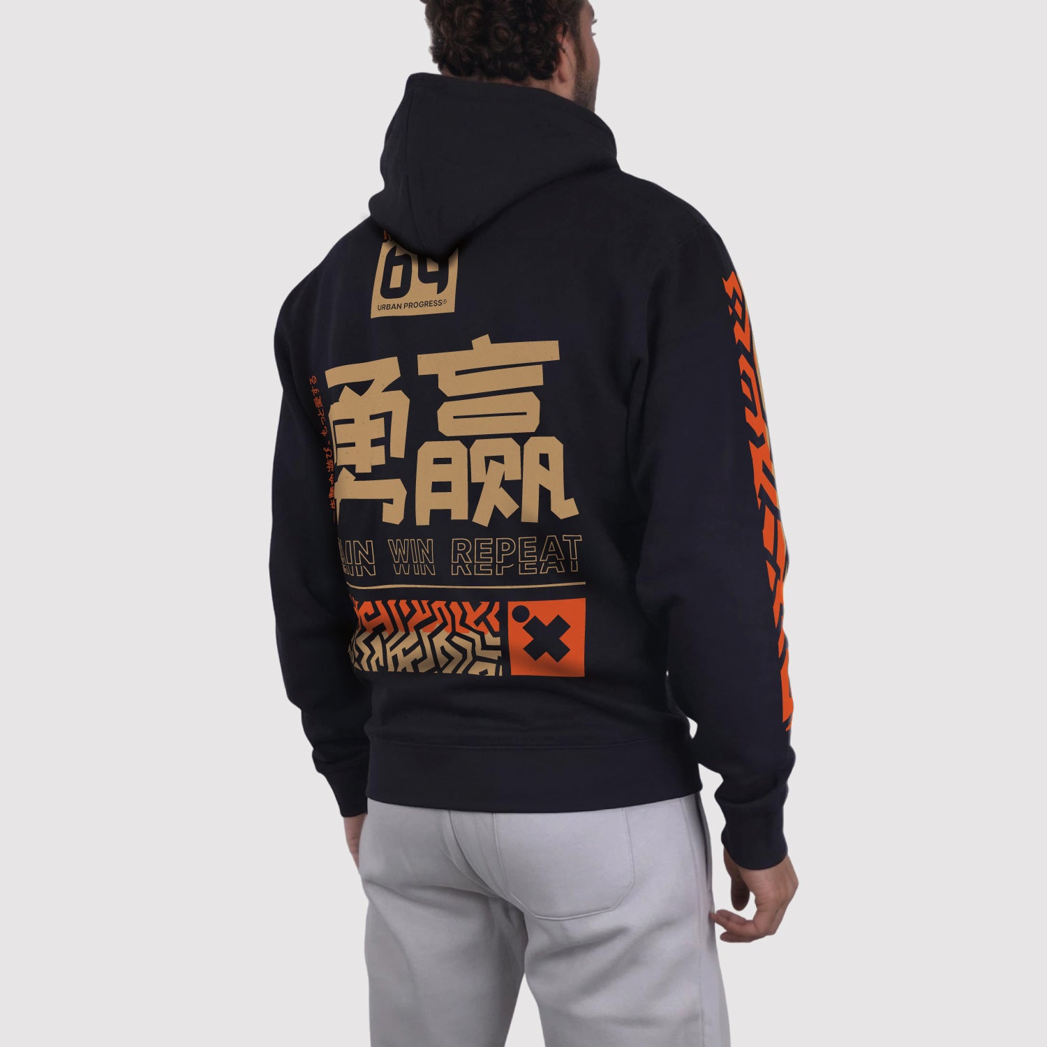 Legacy Hoodie Ignite model zwart back