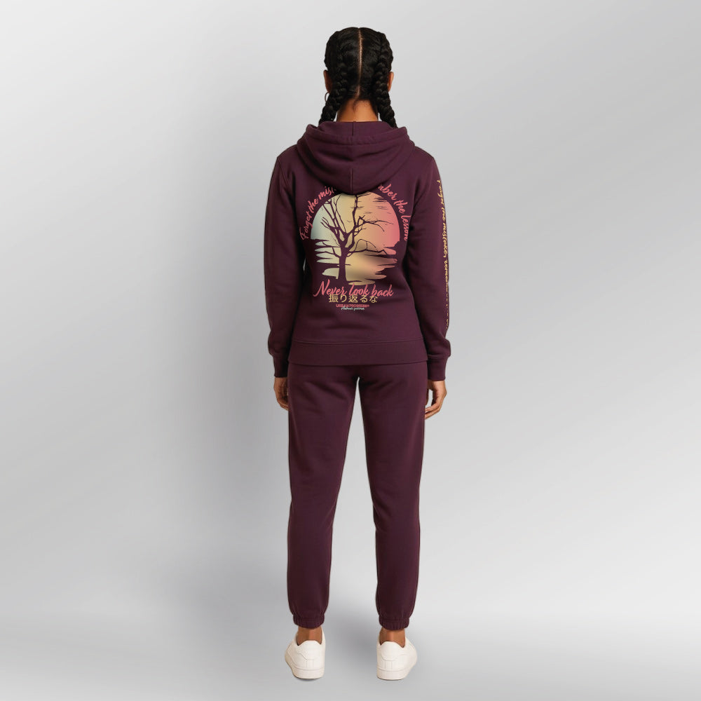 Legacy Hoodie Kintsugi Spirit Dames model bordeaux rood back