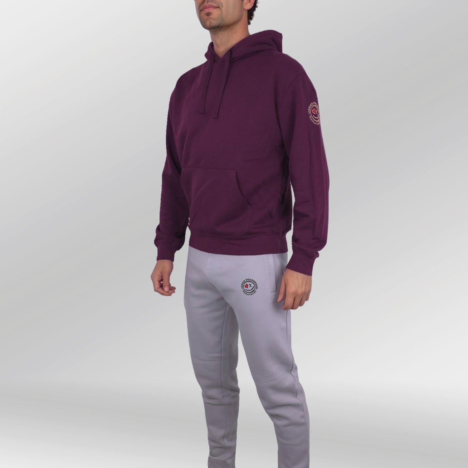 Legacy Hoodie Shinaji model aubergine front side left