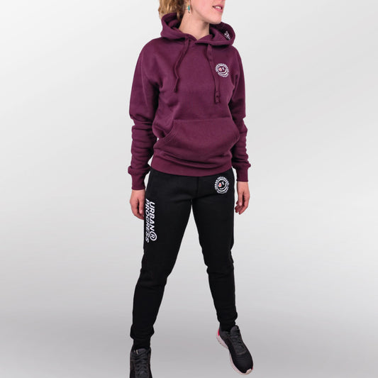 Legacy Joggingpak model aubergine-zwart front