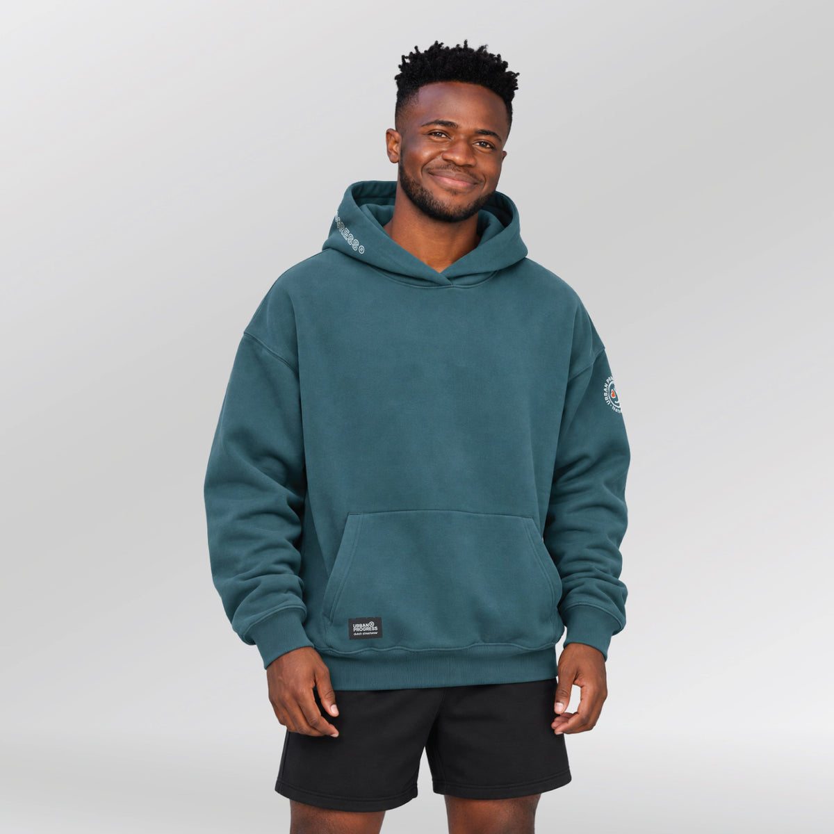 Oversized Hoodie Kairo turquoise Front model