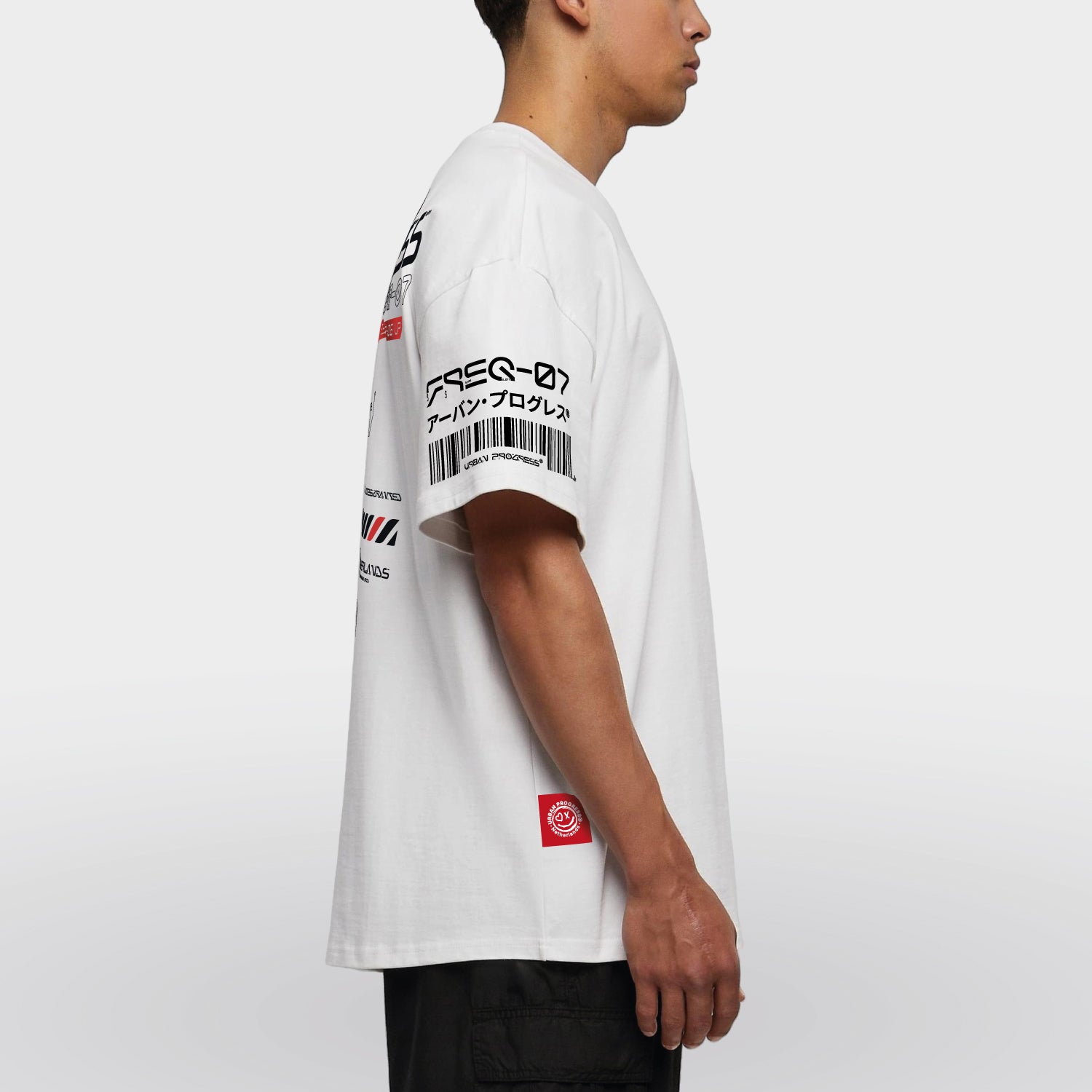 Oversized T-shirt FREQ-O7 model wit side
