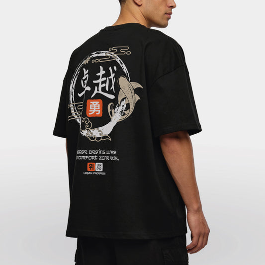 Oversized Tee Urban Flux model zwart achter side