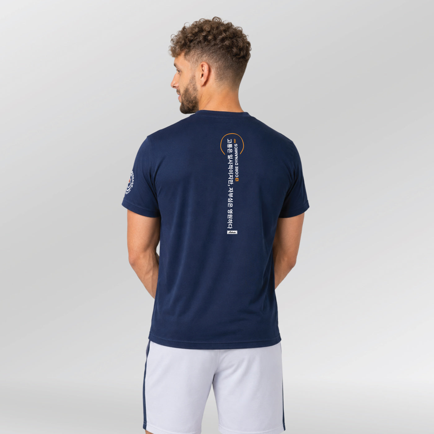 Performance-shirt-Core-Dynamics-model-navy-back