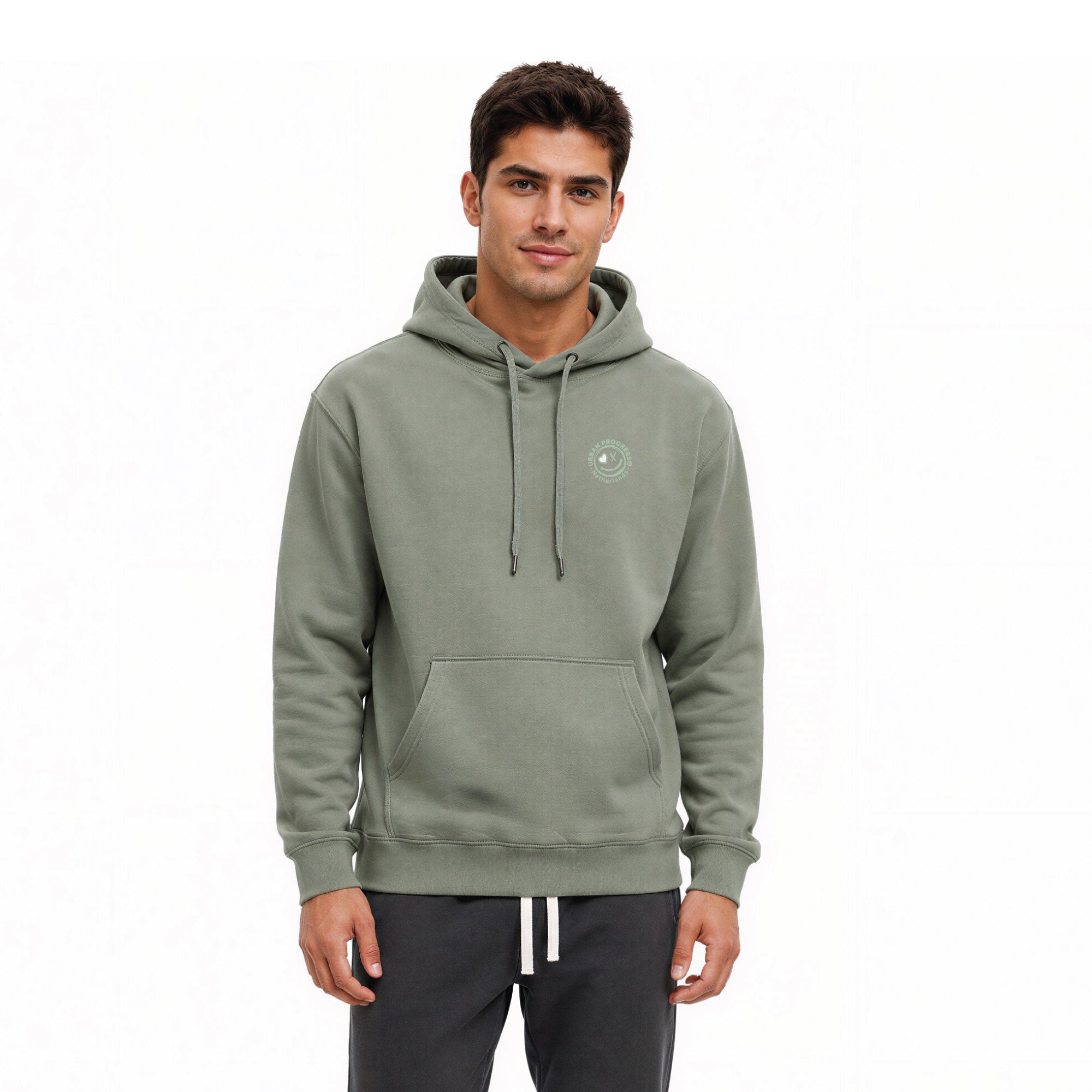 Prime-Athlete-Hoodie-model--blad-groen-front