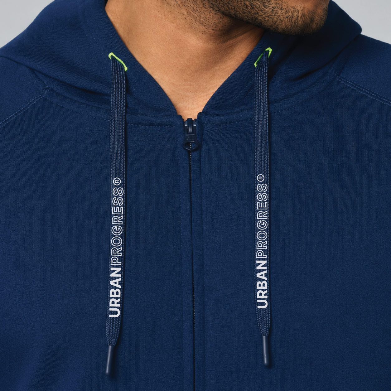Pro-Court-Sweatvest-detailfoto-hals