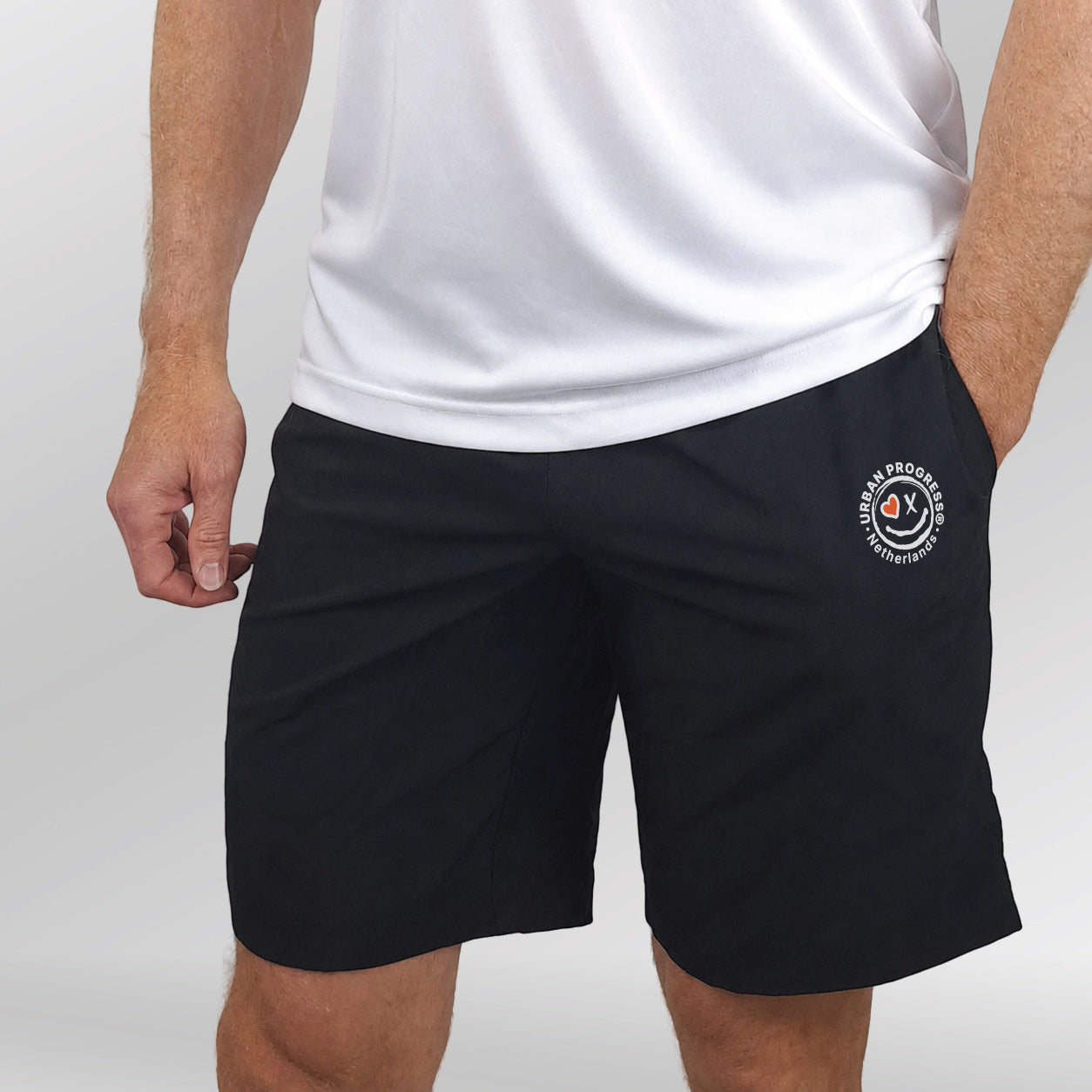 Short Tribu Diego black front close model