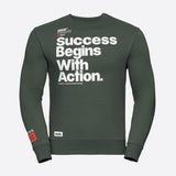 Sweatshirt-Not-Being-Average-olijf-groen-front