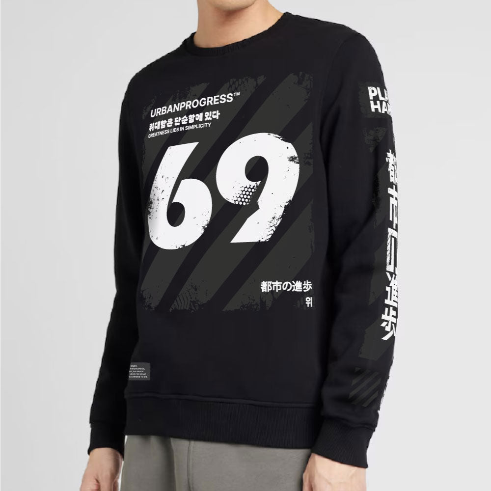 Sweatshirt Massive black front model